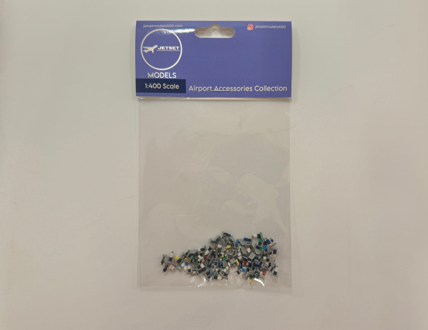 1:400 Scale x75 Passengers (PAX) For Model Airport