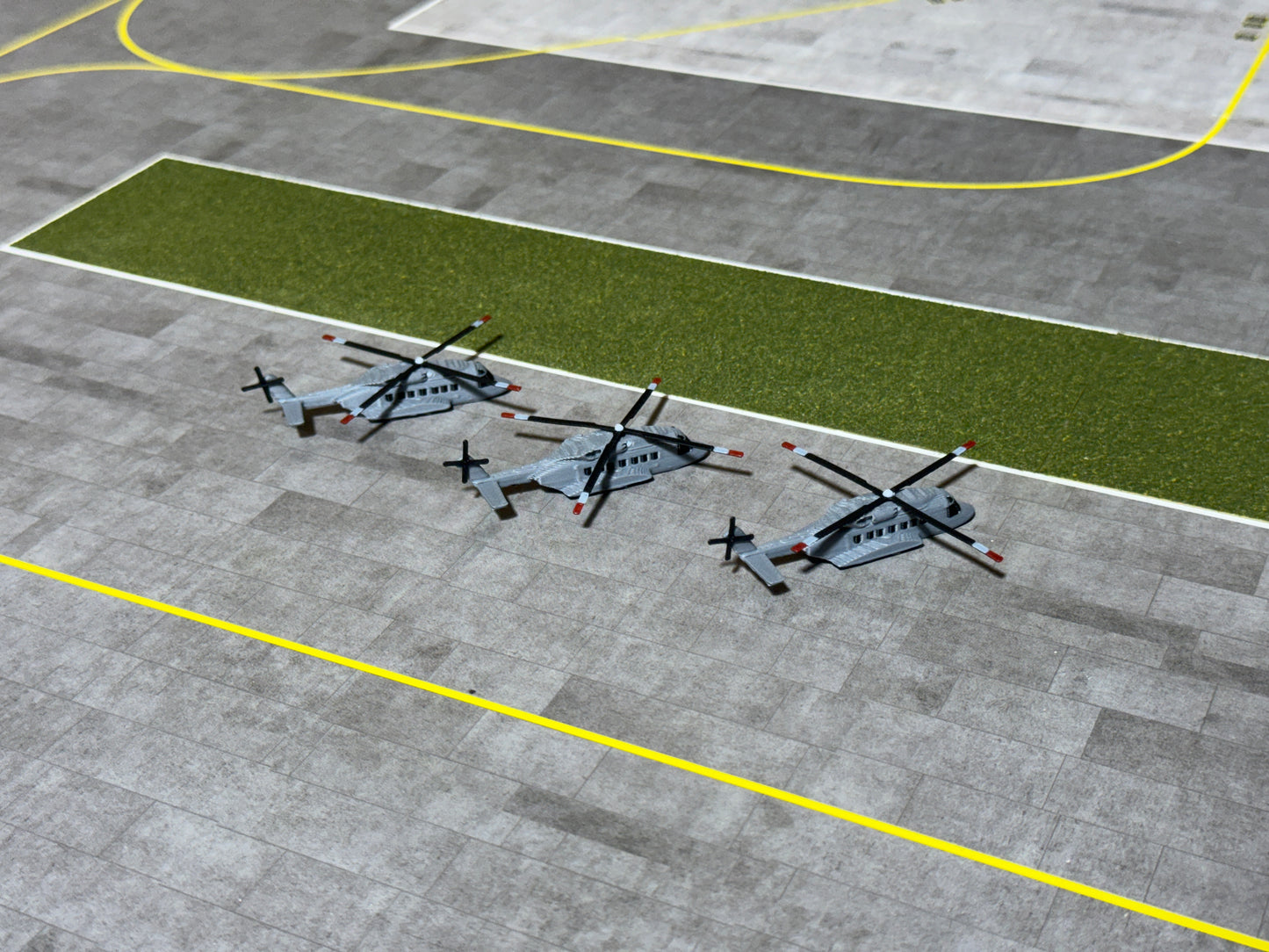 Jetset Models 1:400 scale MH-60R (3x Military Grey Livery)