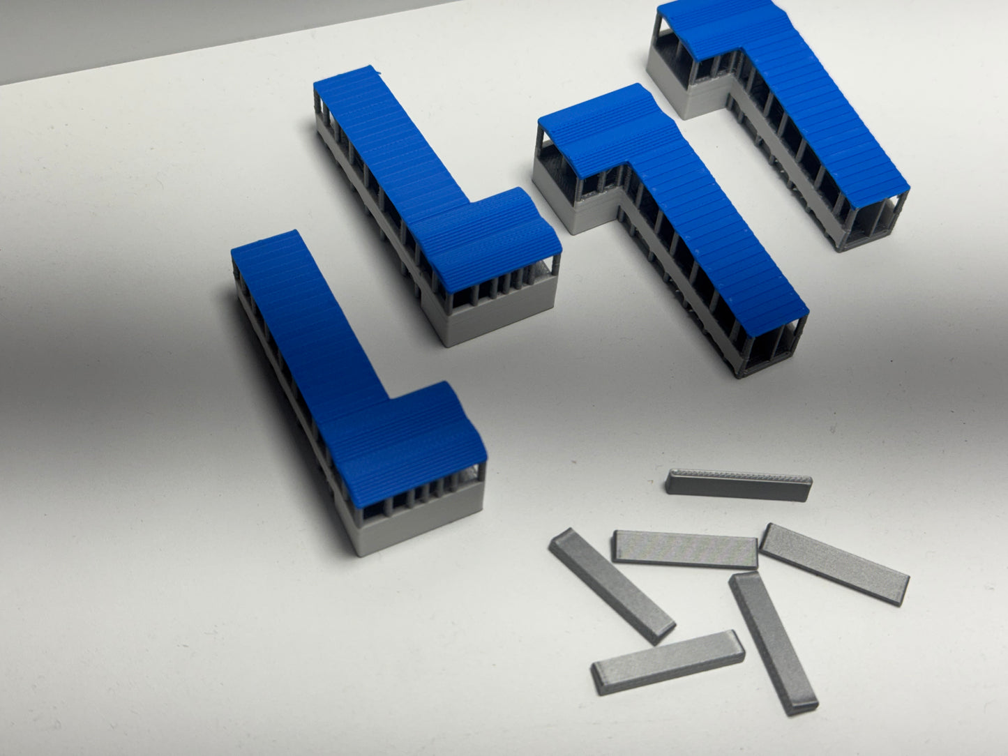 1:200 Scale Airport Passenger Ramps