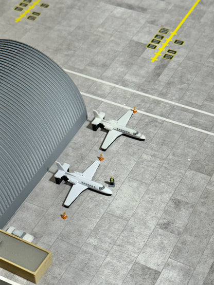 11x 1:400 Scale Miscellaneous General Aviation Aircraft (Cessnas, Cirrus, Beechcraft)