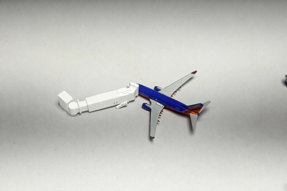 1:400 Scale 10x Jetways (Choose White or Grey) Airport Accessories