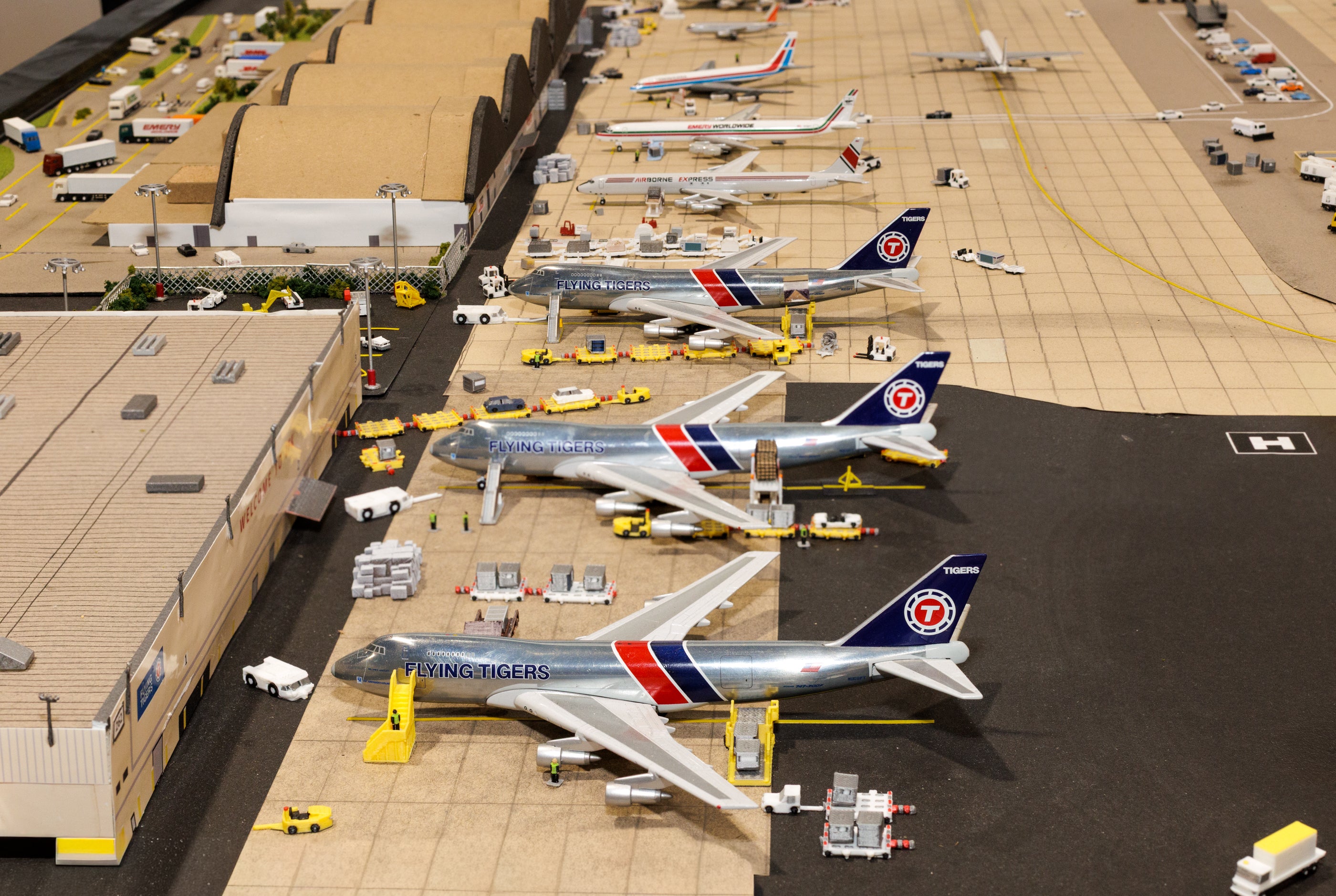 Jetset Models 1:400 Scale Airport Accessories